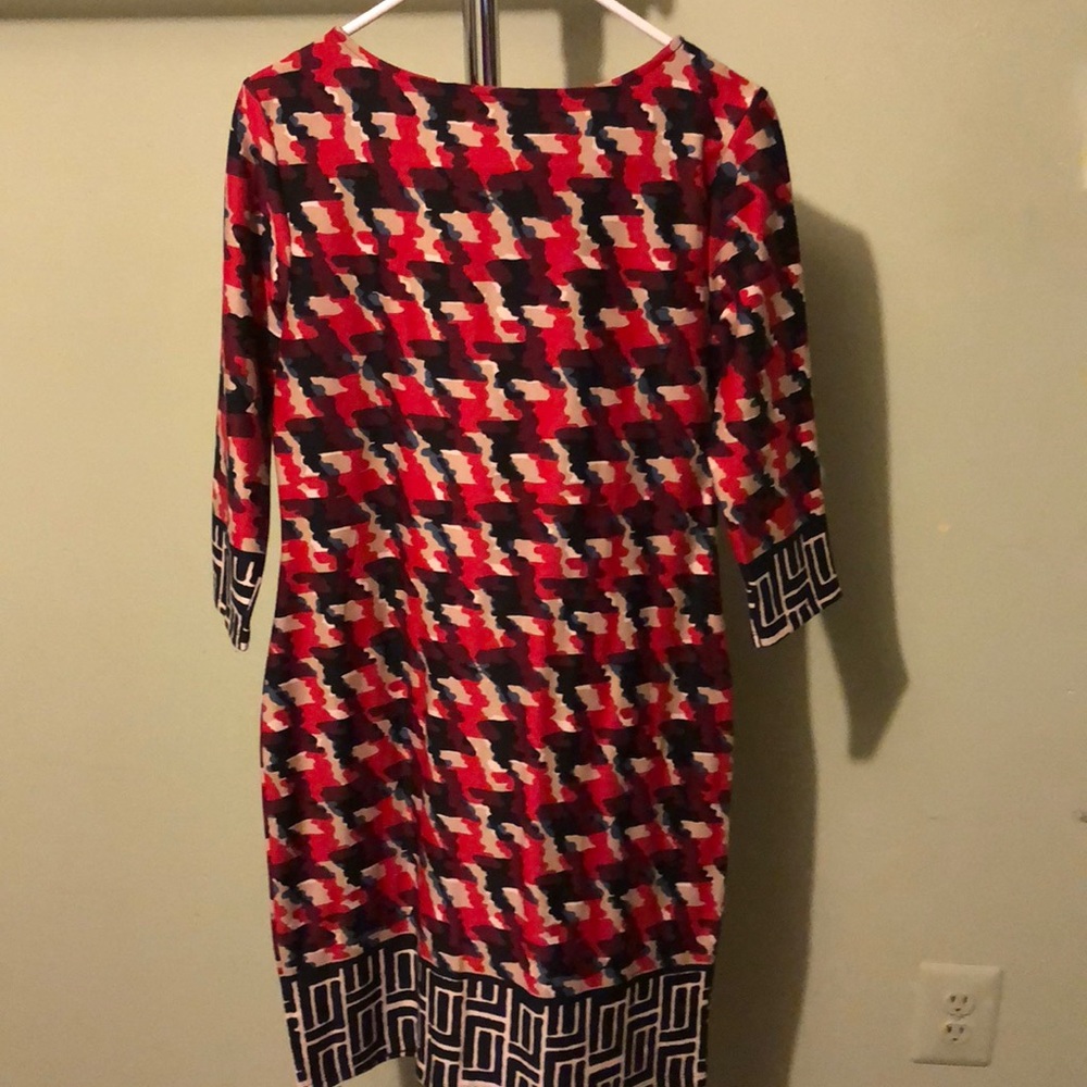 Dress - Picture 2 of 2